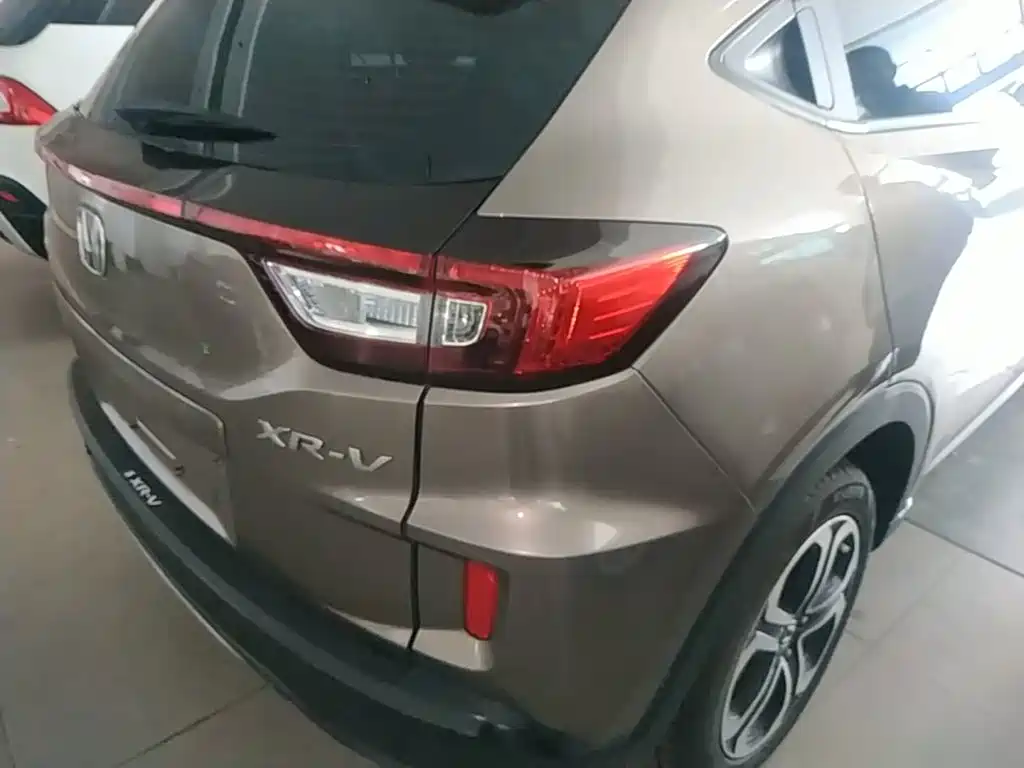 Honda XR-V 2015 — фото 8