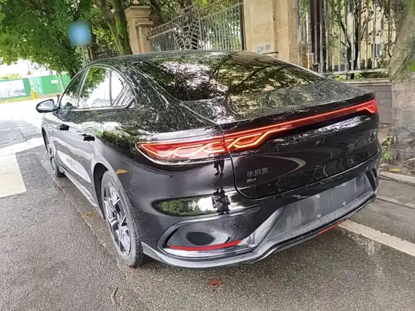 BYD Han 2024