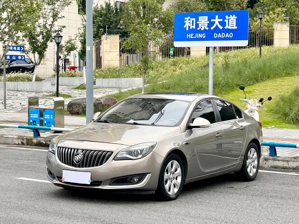 Buick Regal 2017 — фото 24