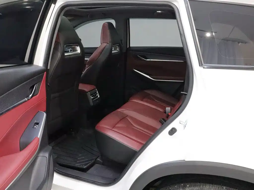 Changan CS75PLUS 2022 — фото 12