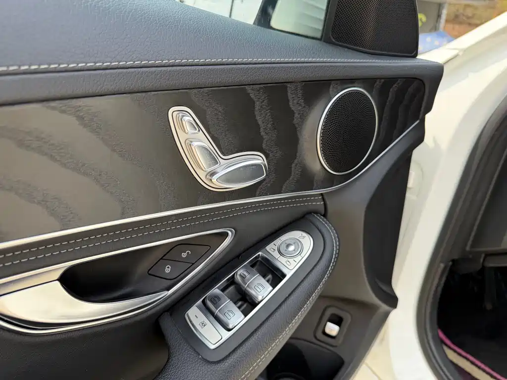 Mercedes-Benz C-Class 2016 — фото 12