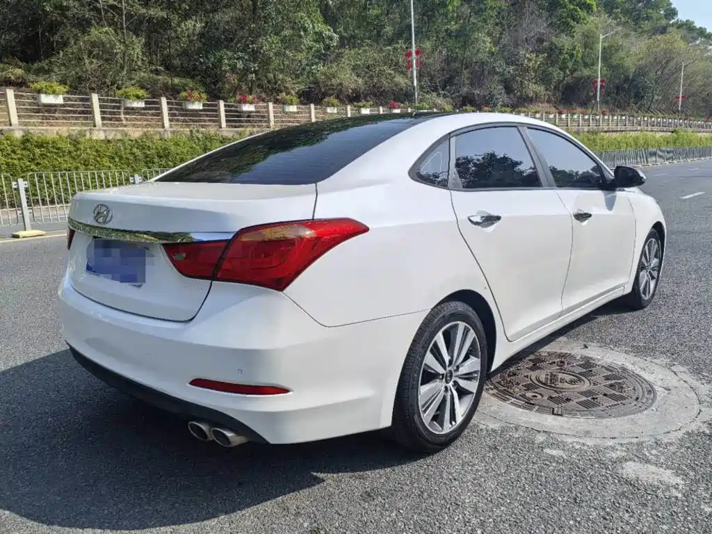 Hyundai Mistra 2016 — фото 9