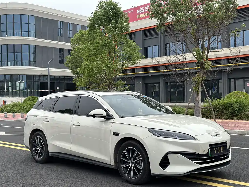 BYD Seal 06 DM-i Wagon 2025 — фото 3