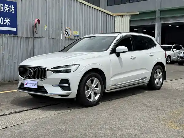 Volvo XC60 2021