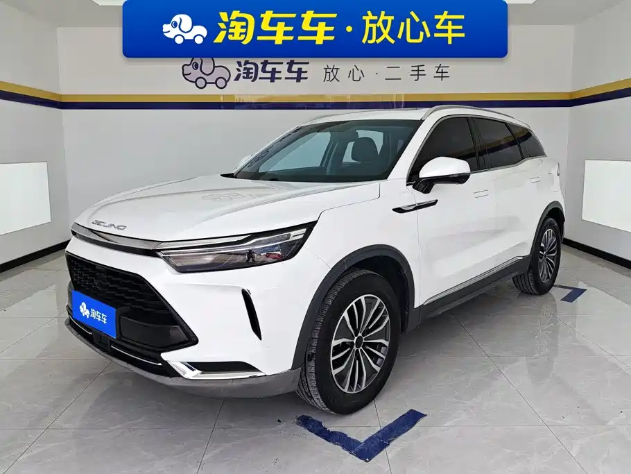 BAIC X7 2021 — фото 1