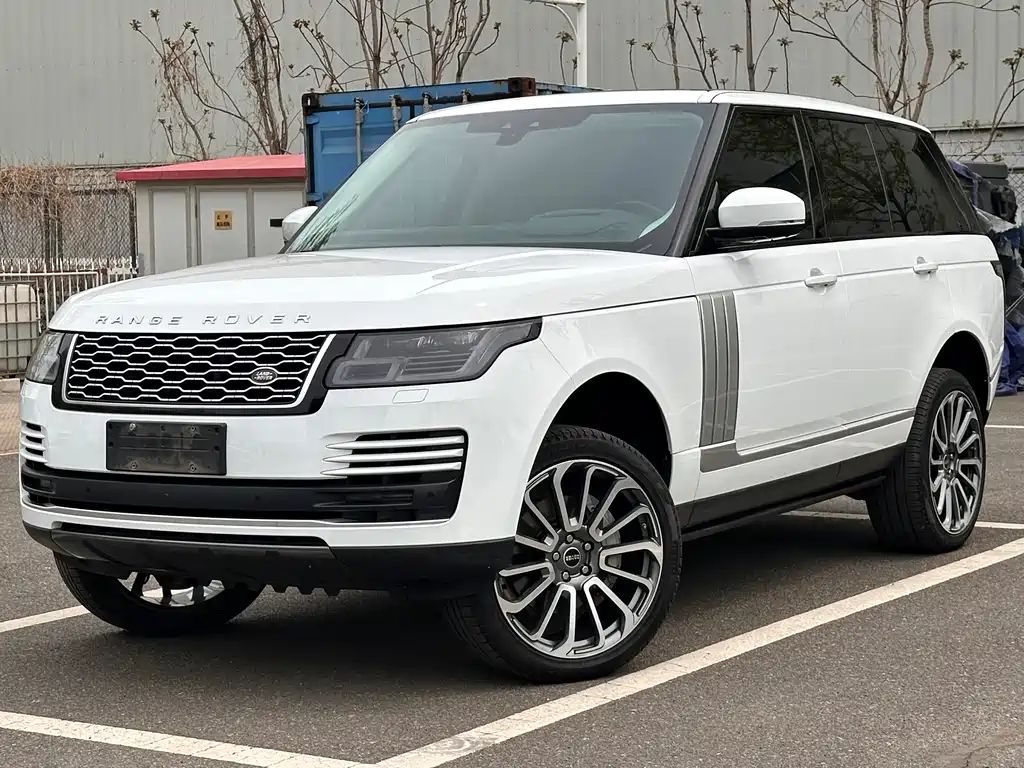 Land Rover Range Rover 2020 — фото 7