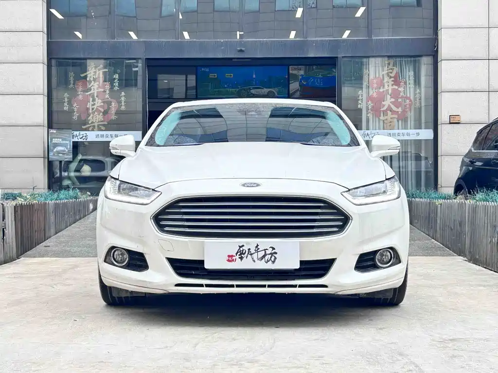 Ford Mondeo 2015 — фото 2