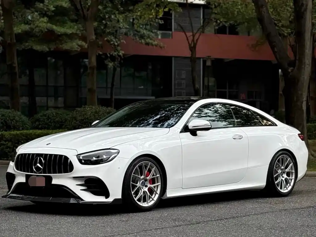 Mercedes-Benz E-Class 2021