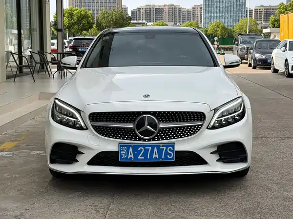 Mercedes-Benz C-Class 2020