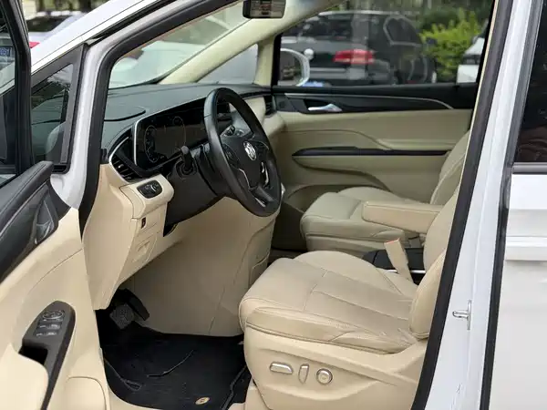 Buick GL8 2023