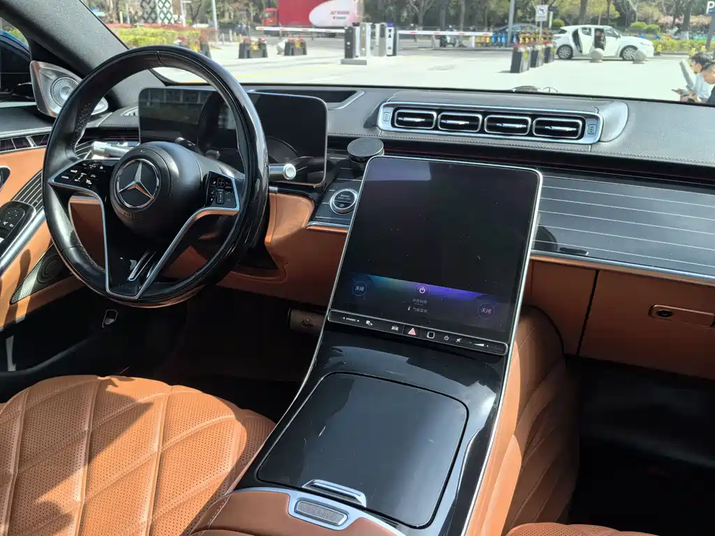 Mercedes-Benz S-Class 2023 — фото 11