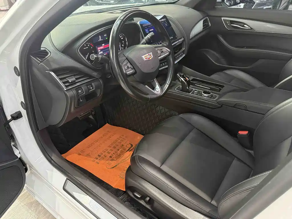 Cadillac CT5 2020 — фото 10