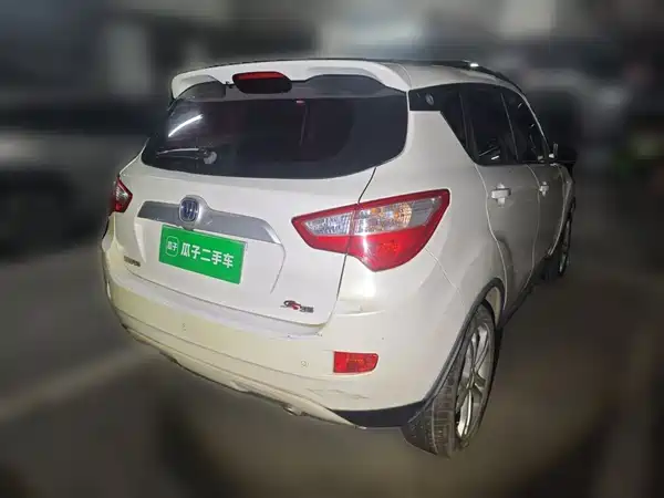 Changan CS35 2016