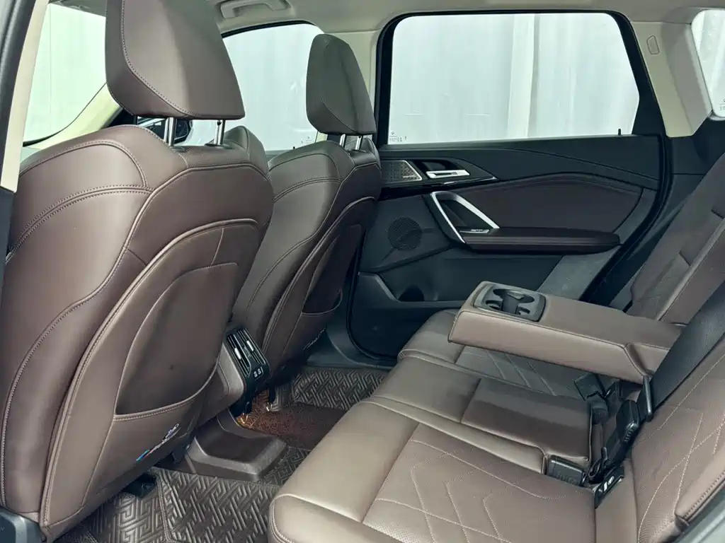 BMW X1 2023 — фото 12