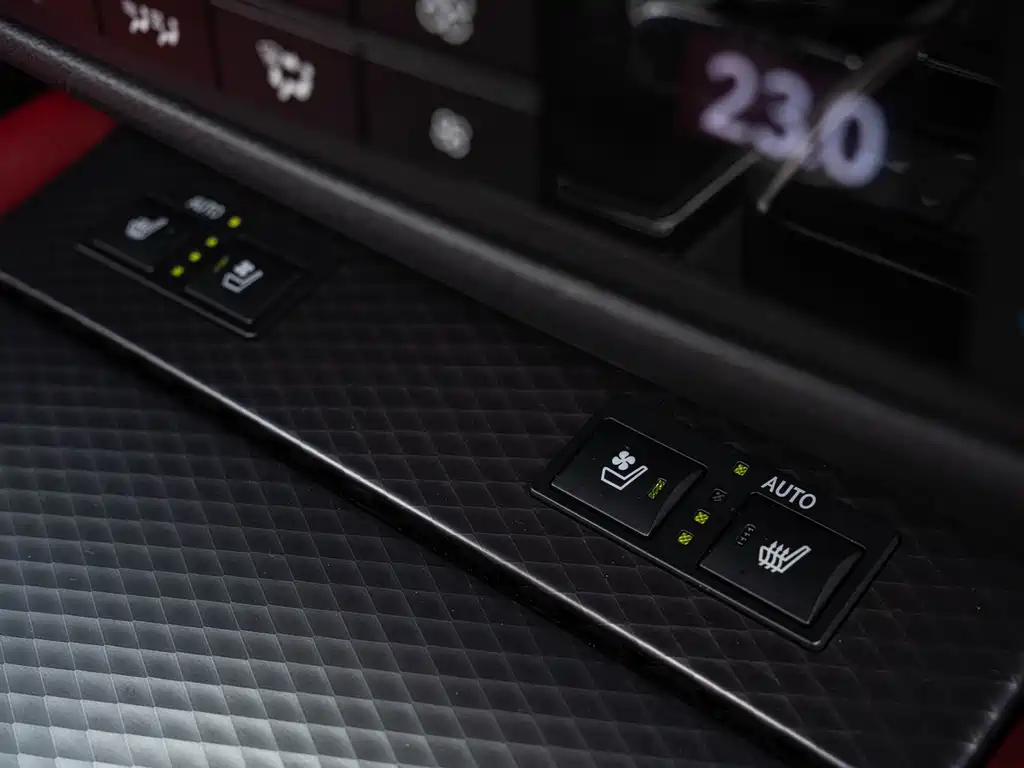 Lexus GS 2016 — фото 19