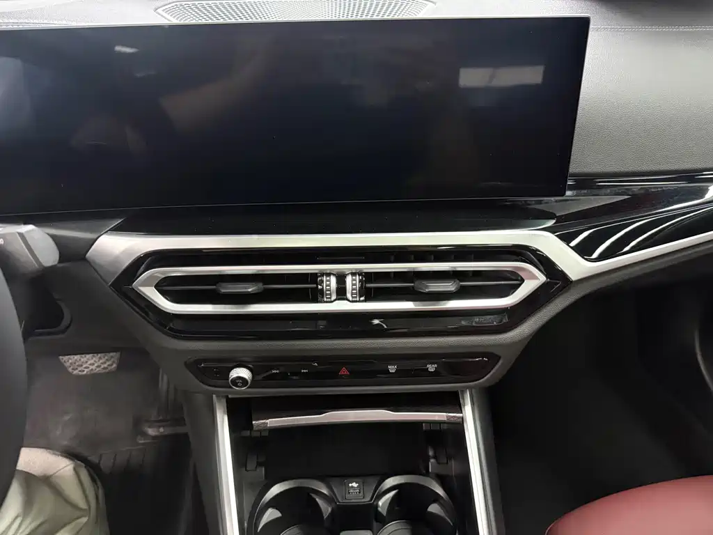 BMW 3 Series 2023