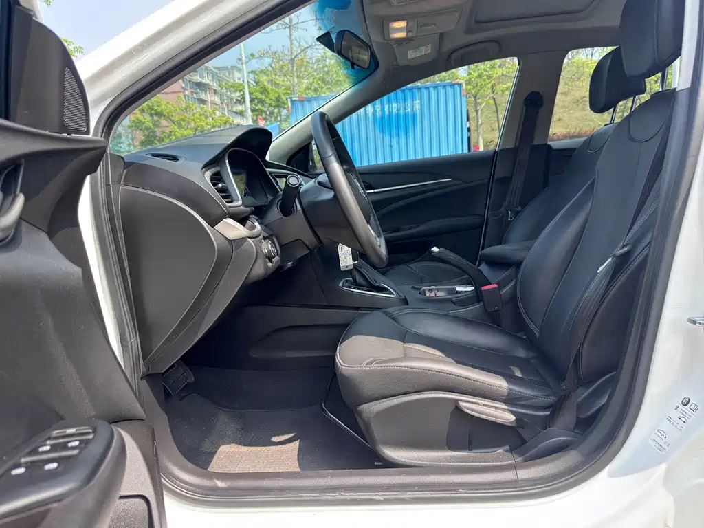 Buick Excelle 2021