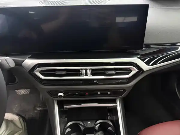 BMW 3 Series 2023