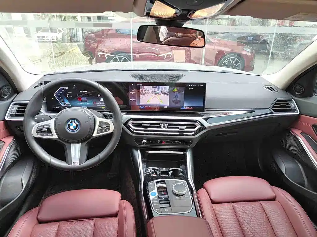 BMW i3 2022 — фото 5