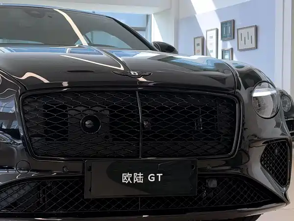 Bentley Continental Plug-In Hybrid 2026