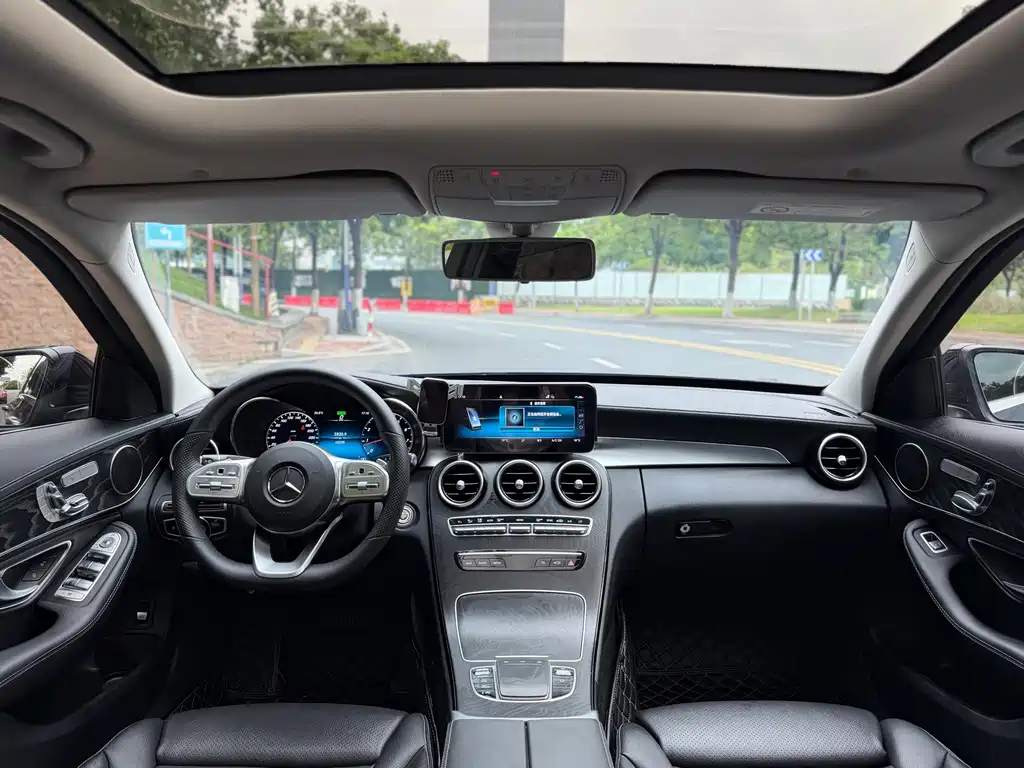 Mercedes-Benz C-Class 2020 — фото 8