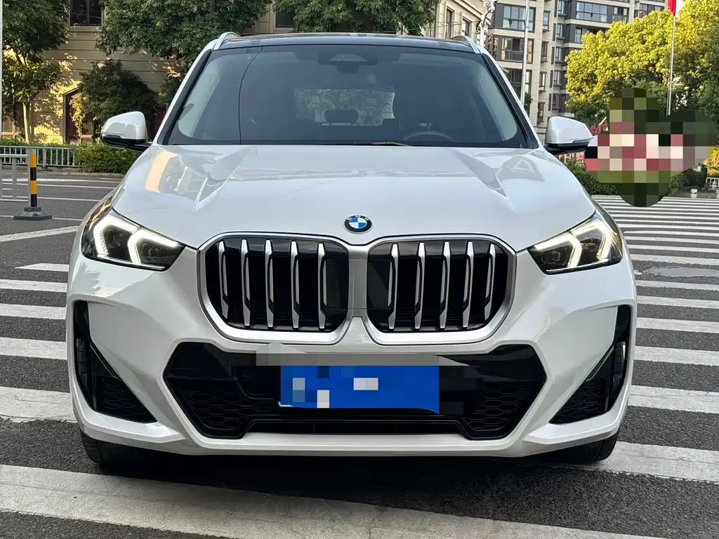 BMW X1 2025 — фото 2