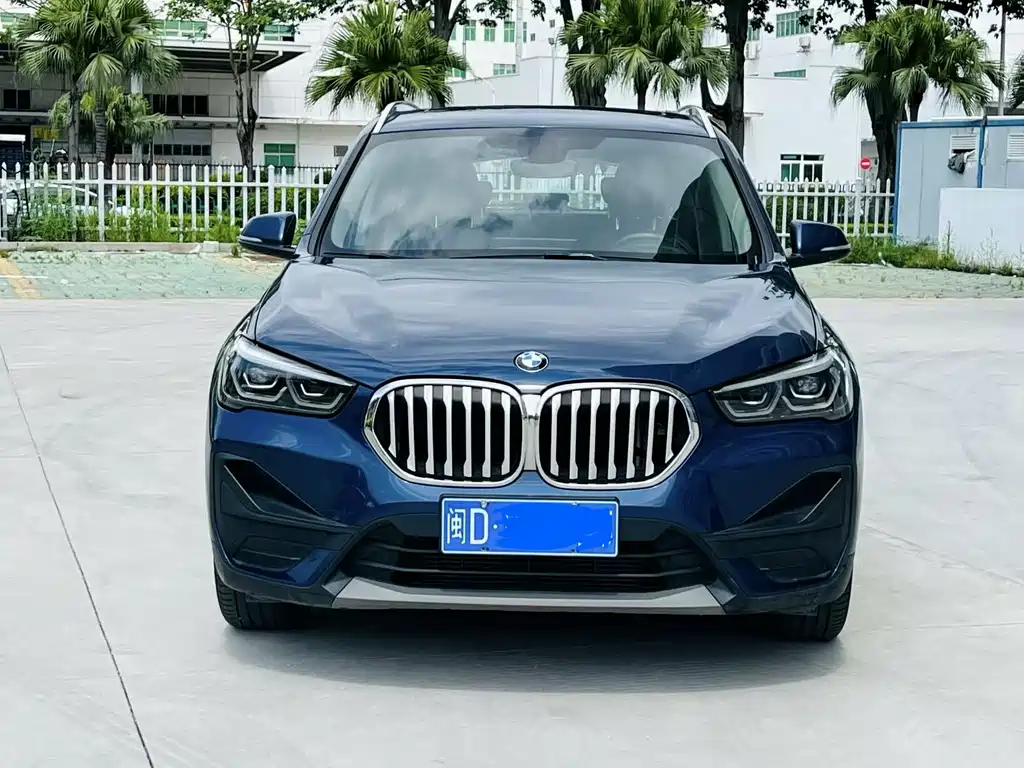 BMW X1 2021 — фото 2