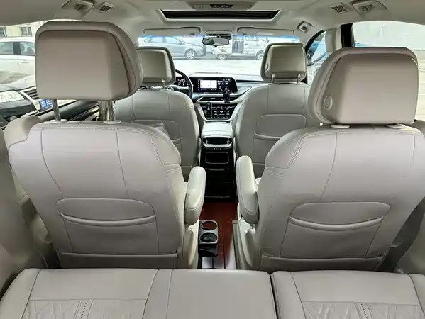 Buick GL8 2023