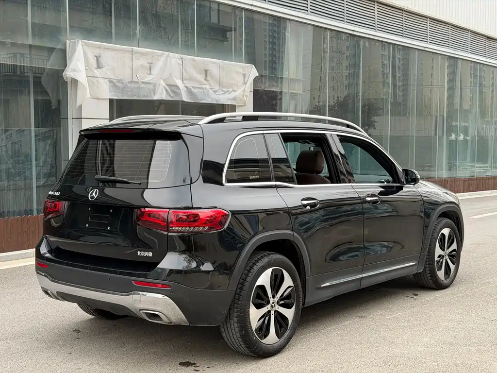Mercedes-Benz GLB 2022 — фото 9