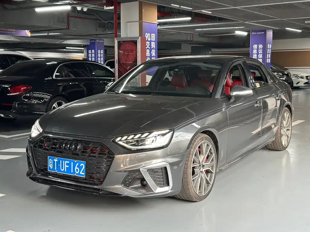 Audi S4 2023