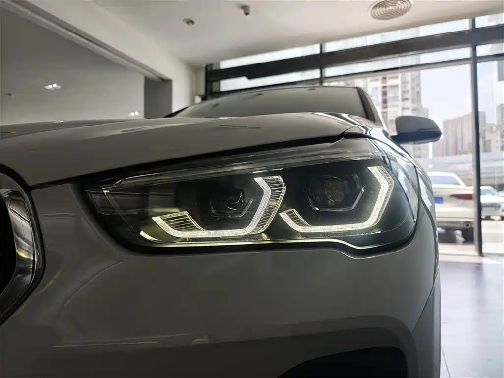 BMW X1 2022 — фото 13