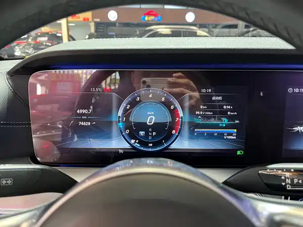Mercedes-Benz E-Class 2019