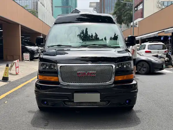 GMC SAVANA 2011