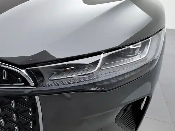 Lincoln Z 2023