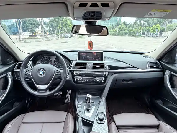 BMW 3 Series 2018