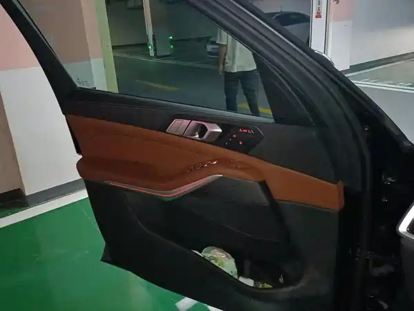 BMW X7 2023