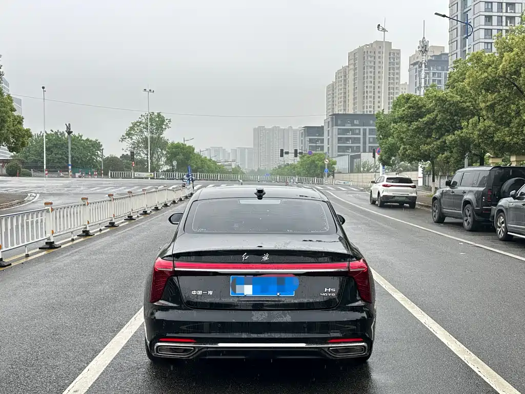 Hongqi H5 2023 — фото 14