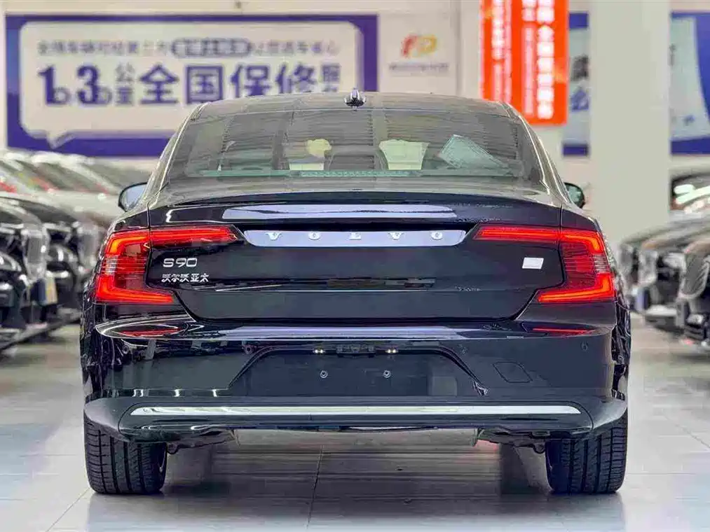 Volvo S90 PHEV 2021 — фото 9