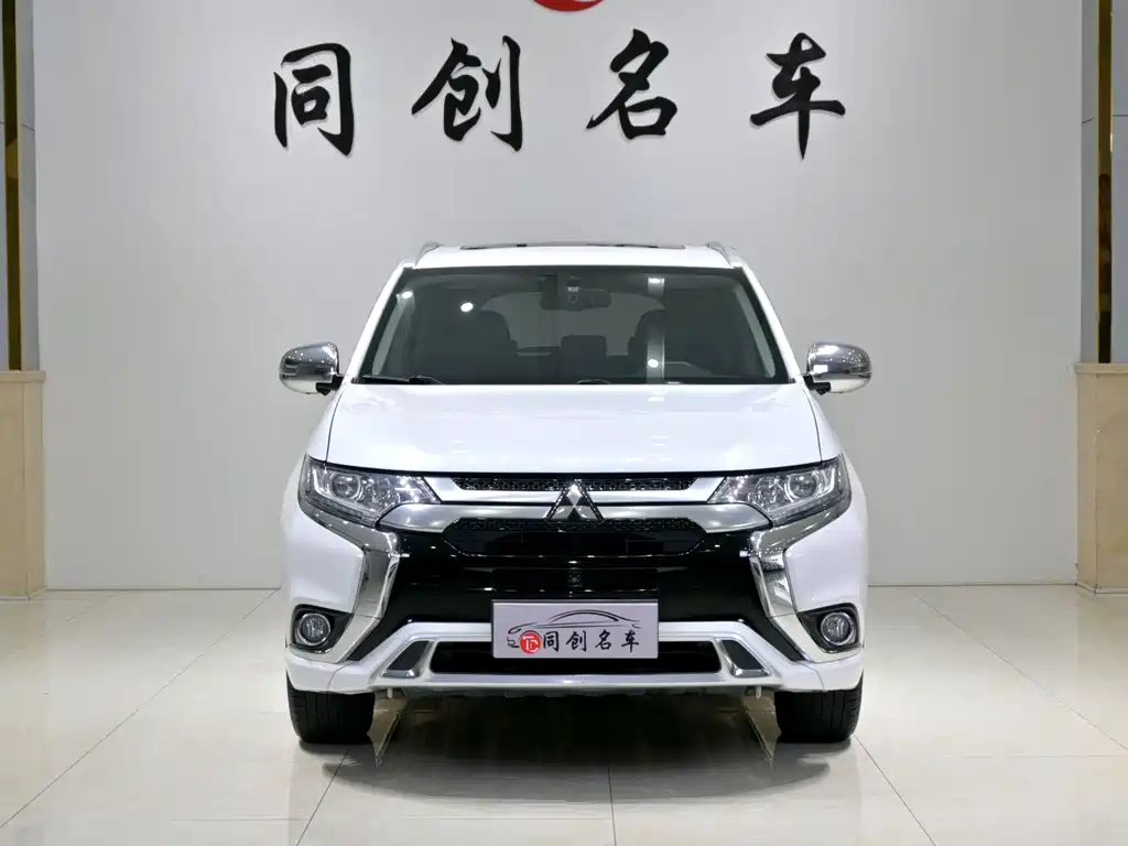 Mitsubishi Outlander 2021