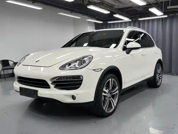 Porsche Cayenne 2011