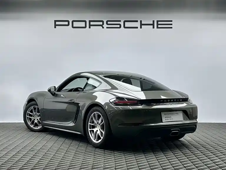 Porsche 718 2023