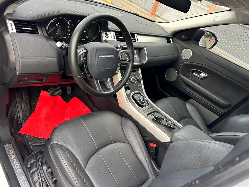 Land Rover Evoque 2018 — фото 6