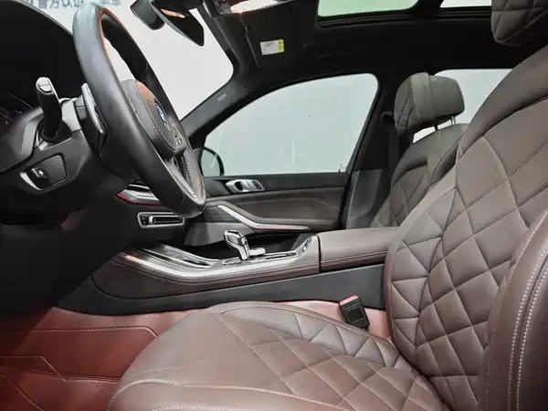 BMW X5 2022
