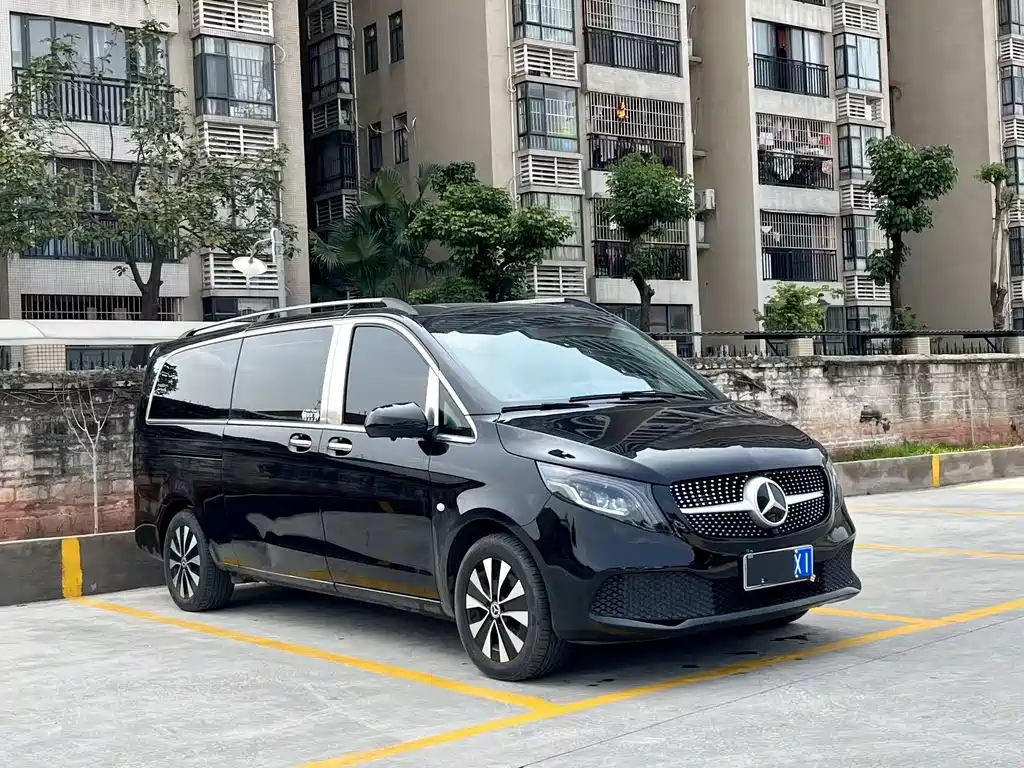 Mercedes-Benz Vito 2023 — фото 3