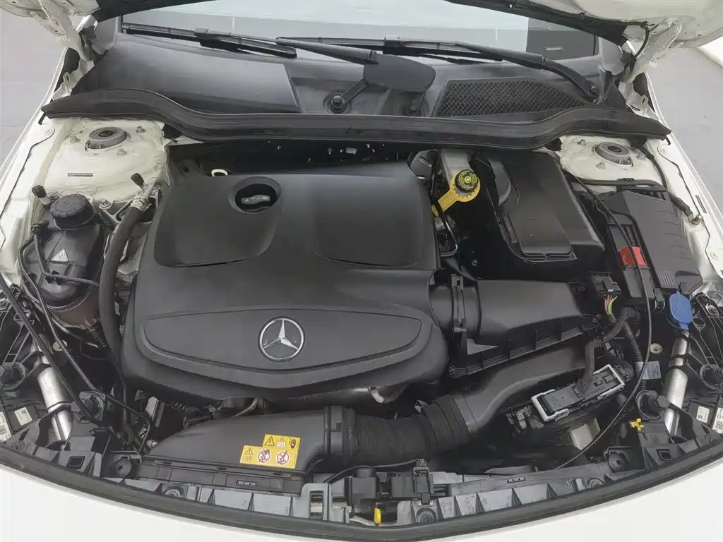 Mercedes-Benz A-Class 2018 — фото 6