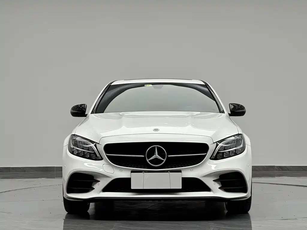 Mercedes-Benz C-Class 2021