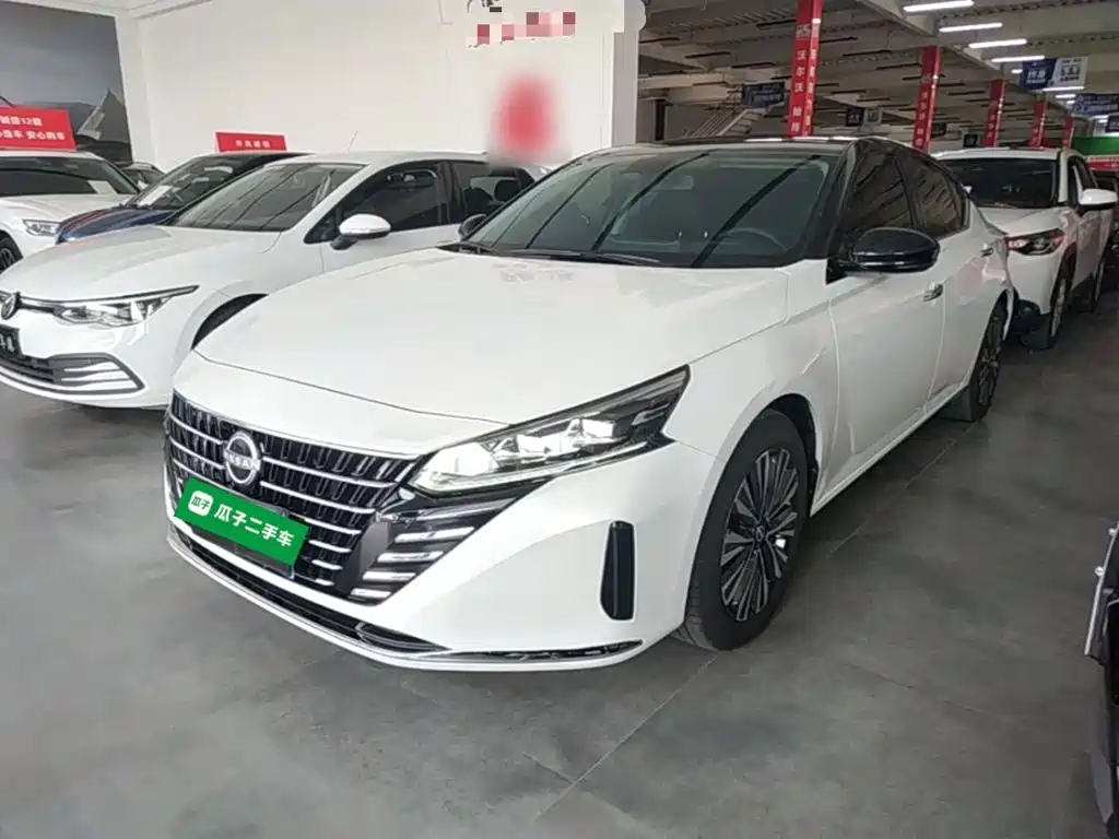 Nissan Teana 2024