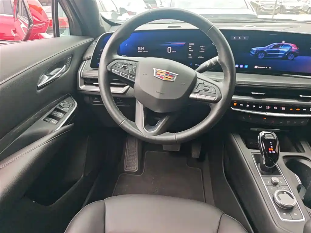 Cadillac XT4 2024 — фото 17