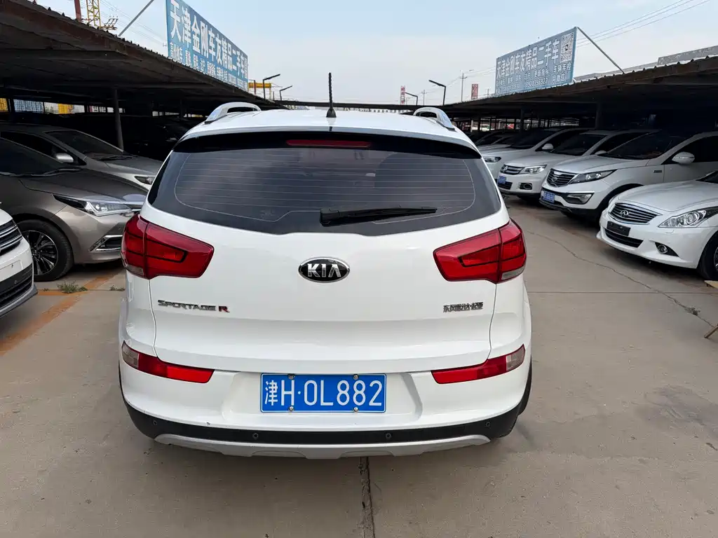 Kia Sportage 2016 — фото 9