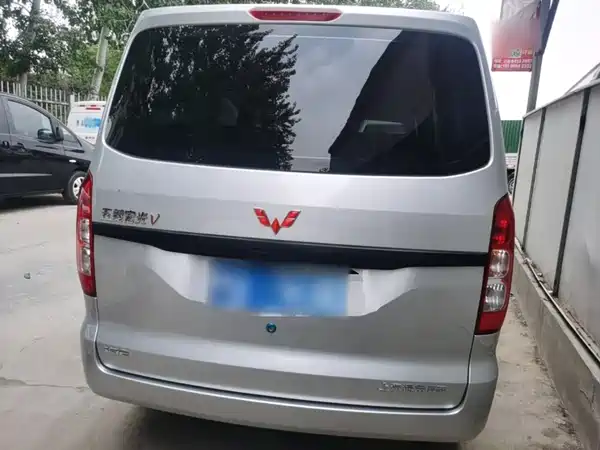 Wuling Hongguang V 2025